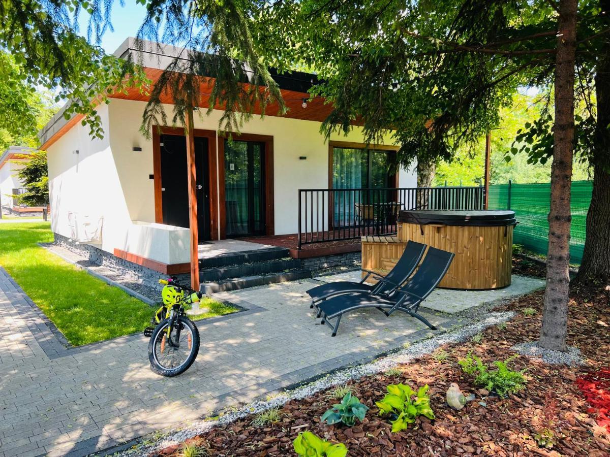 Wrzos Resort & Wellness **** Domki Caloroczne Wegierska Gorka Buitenkant foto