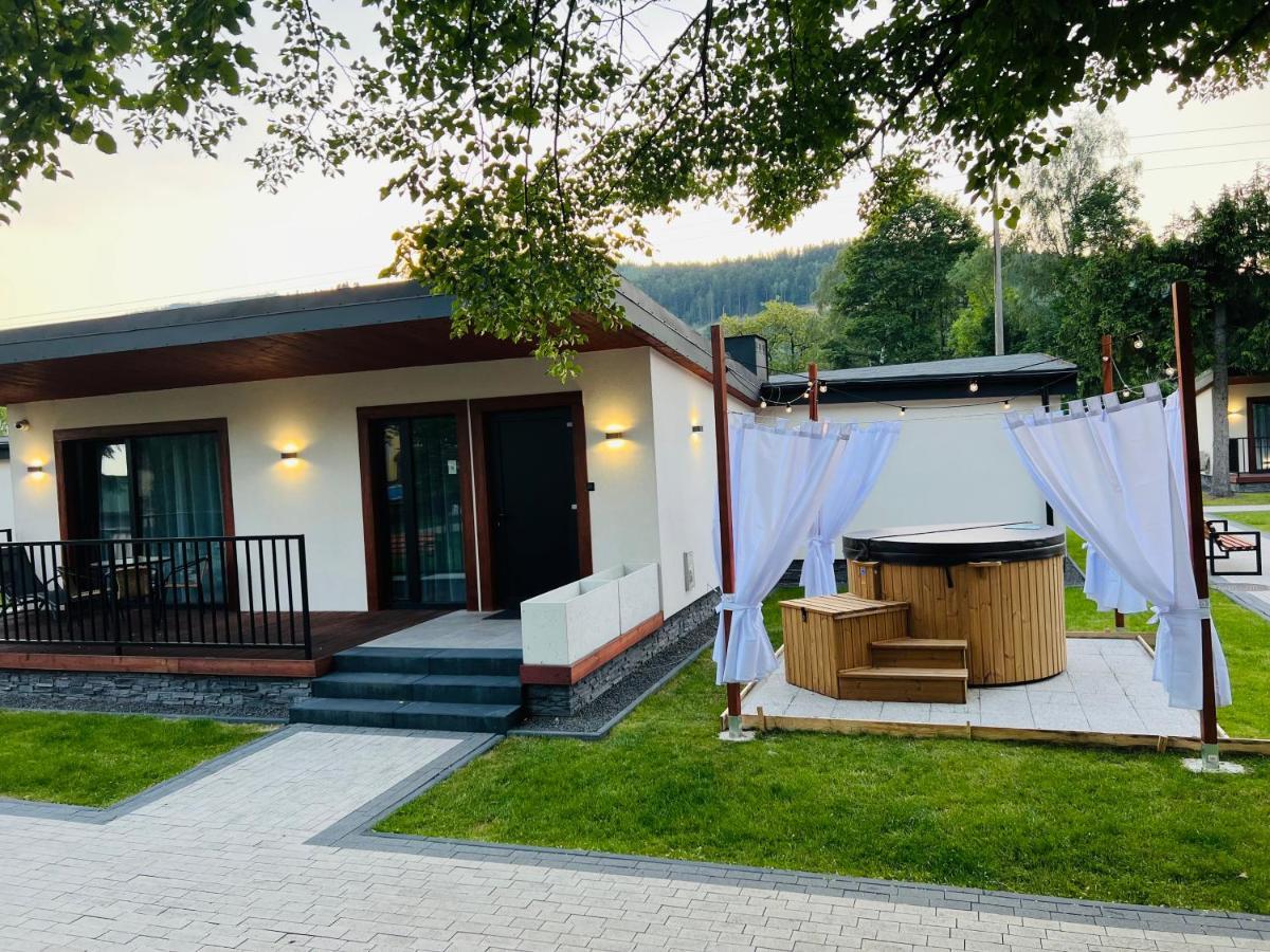 Wrzos Resort & Wellness **** Domki Caloroczne Wegierska Gorka Buitenkant foto