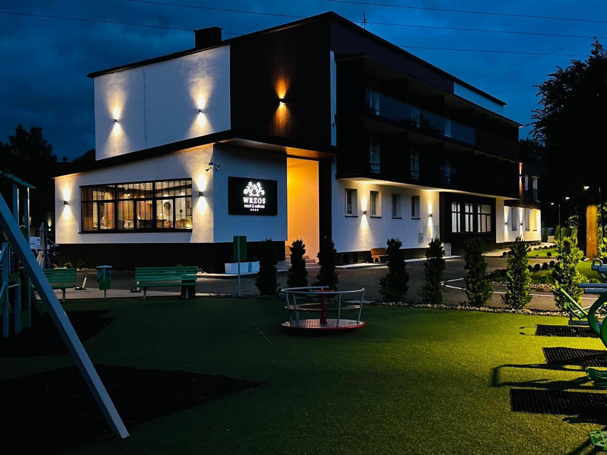 Wrzos Resort & Wellness **** Domki Caloroczne Wegierska Gorka Buitenkant foto