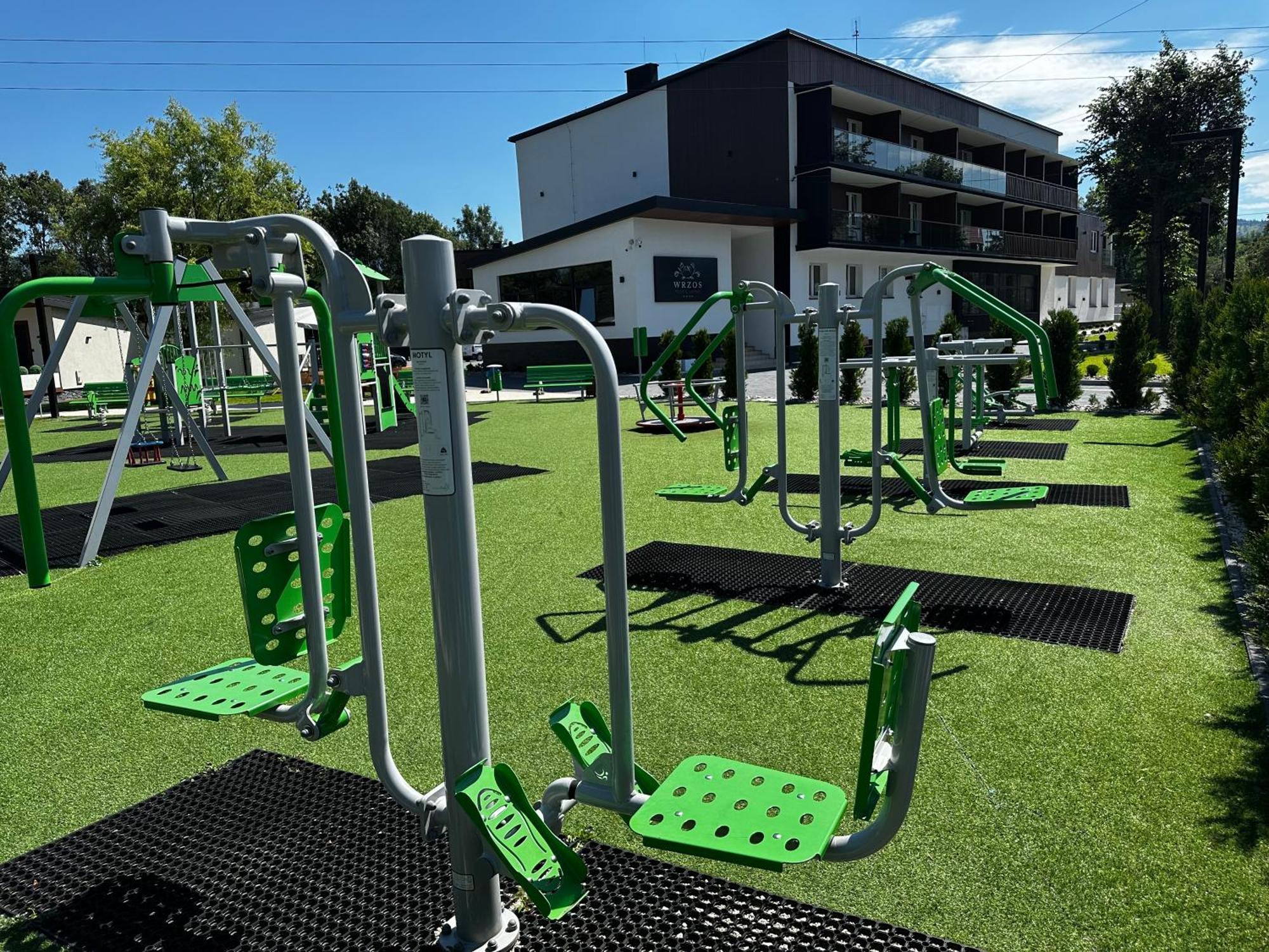 Wrzos Resort & Wellness **** Domki Caloroczne Wegierska Gorka Buitenkant foto